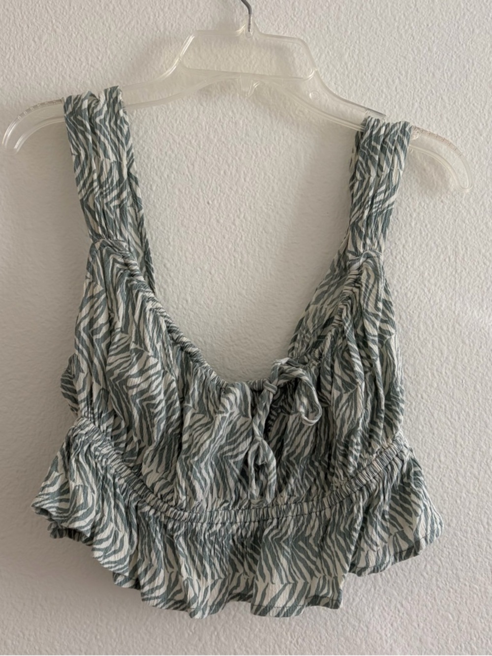 O'Neill Green and White Tie Front Tank Top